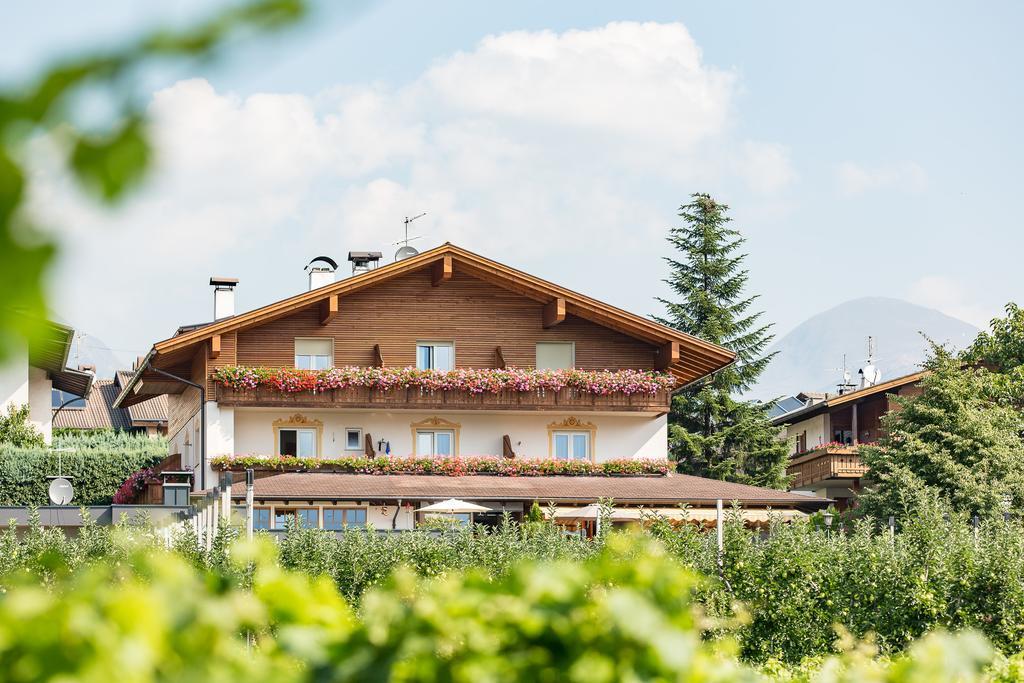 Tirolerhof Pension Natz-Schabs 외부 사진